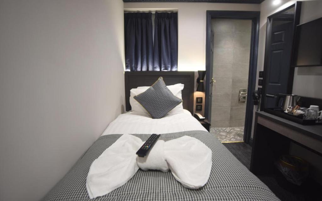 The Pack And Carriage London Hotell Exteriör bild