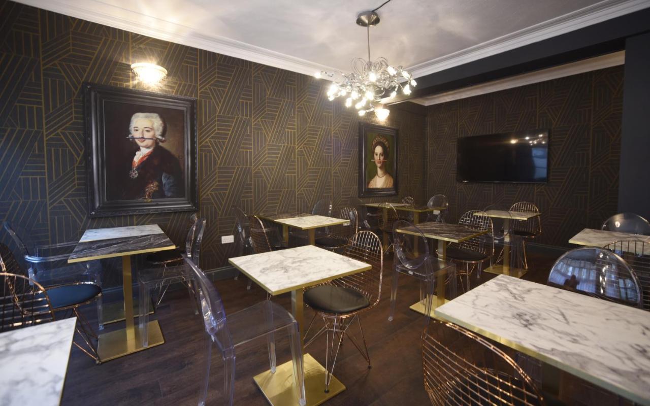 The Pack And Carriage London Hotell Exteriör bild